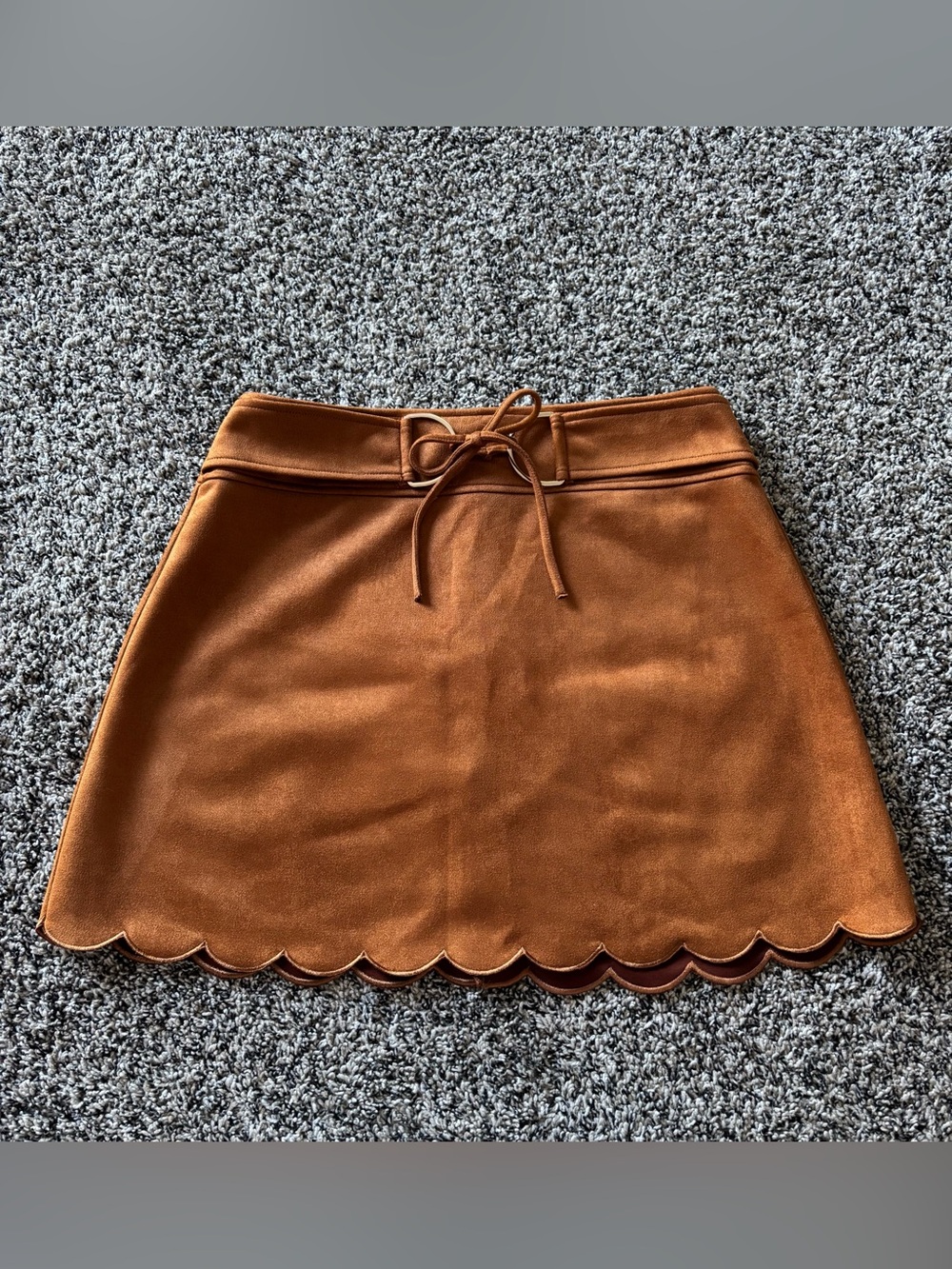 Francesca's Collections Faux Suede Scalloped Hem Mini Skirt - Chestnut Brown